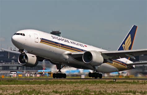 singapore airlines 777-200|Boeing 777.